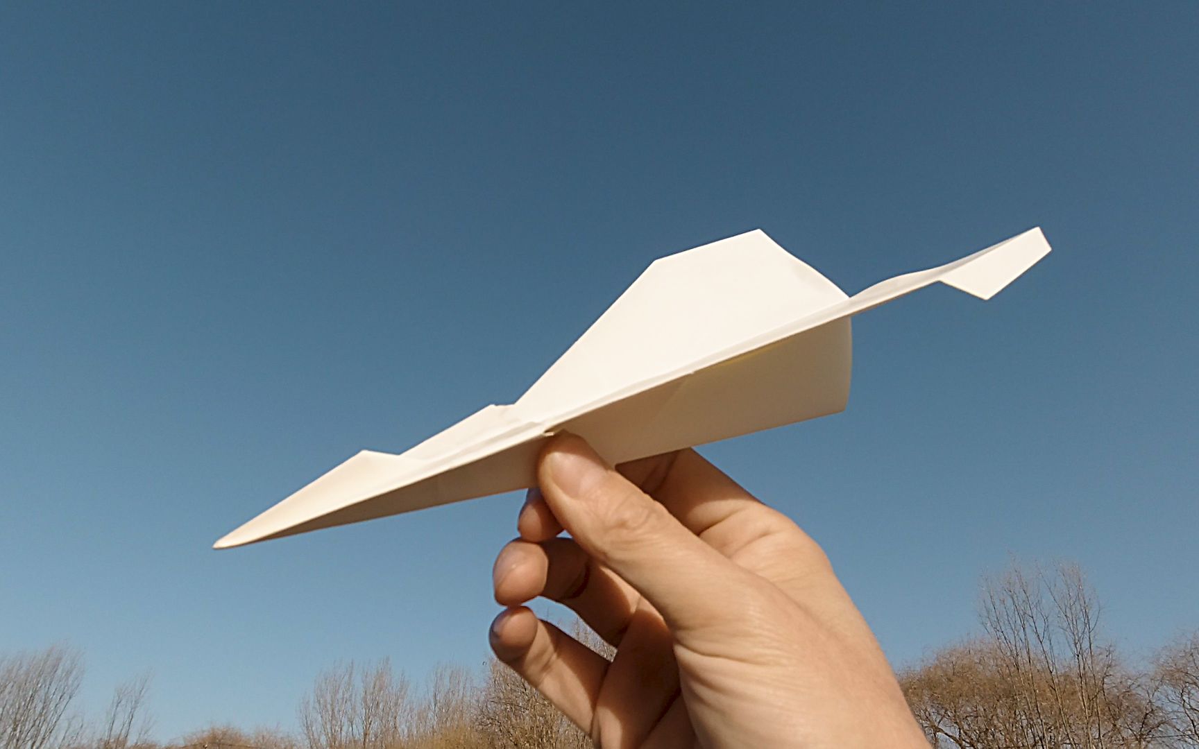 The farthest paper airplane (the farthest paper airplane origami tutorial)